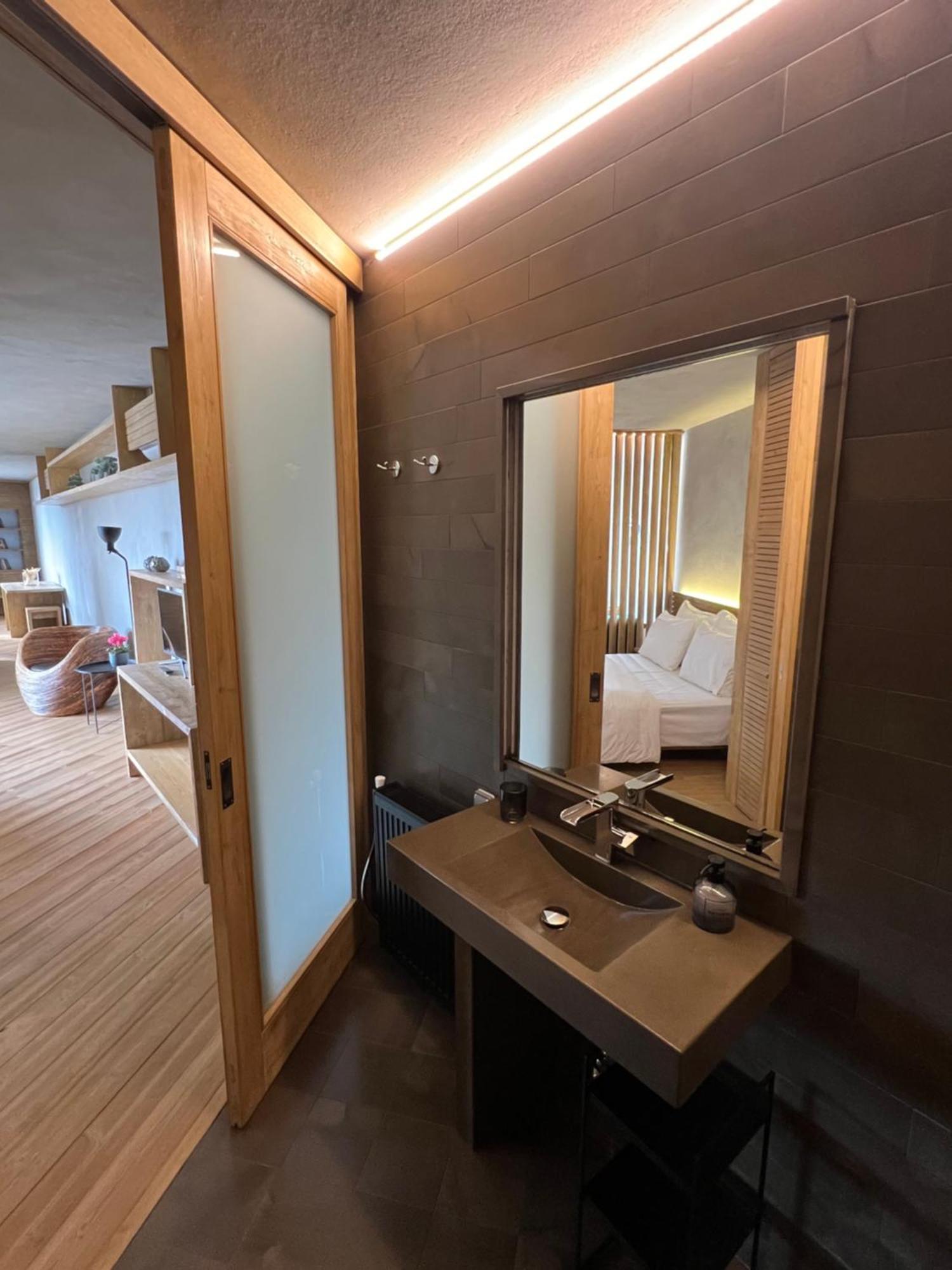 Escapade Luxury Residences Карпенисион Экстерьер фото