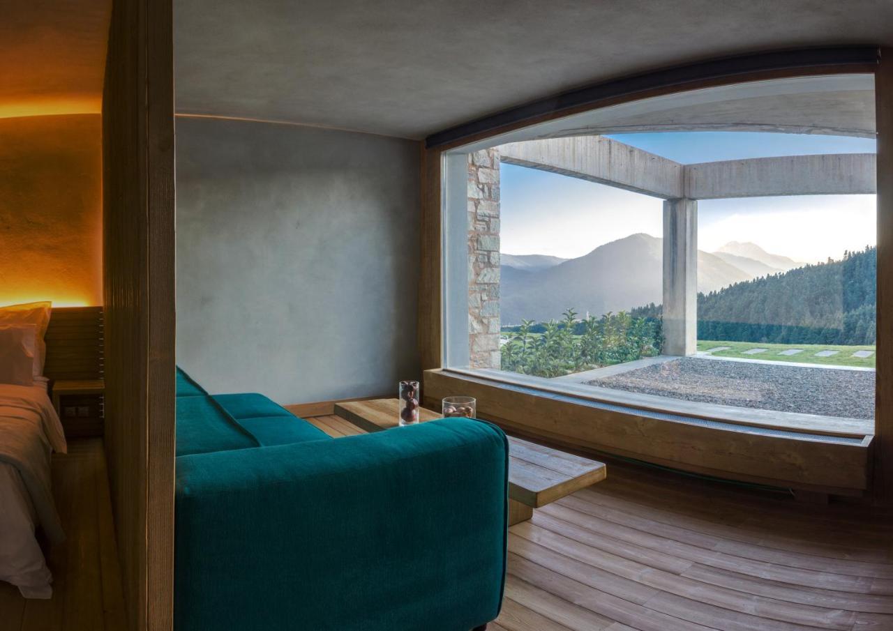 Escapade Luxury Residences Карпенисион Экстерьер фото