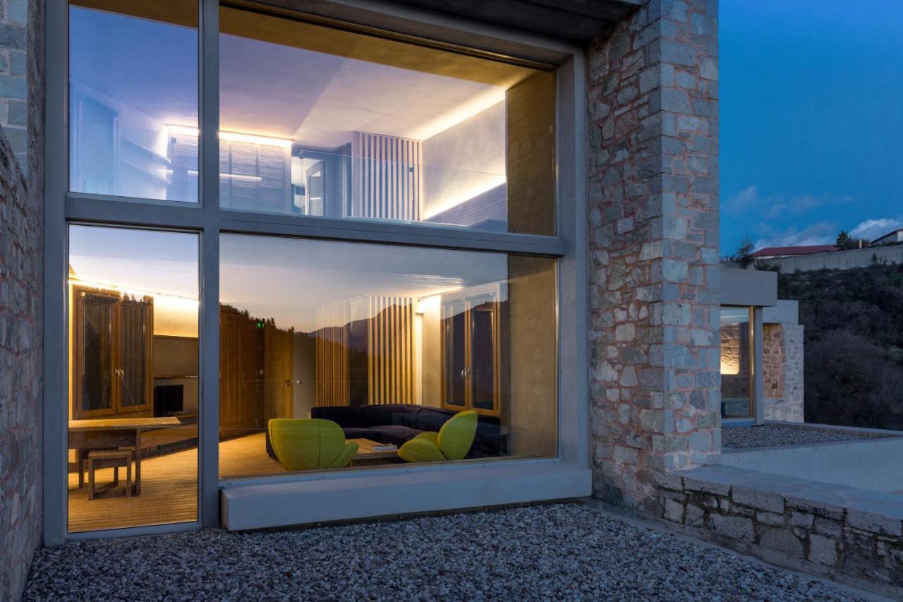 Escapade Luxury Residences Карпенисион Экстерьер фото